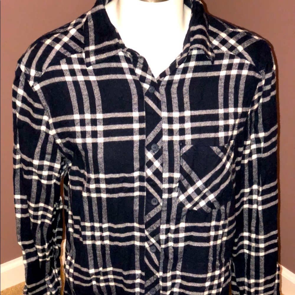Women’s Plaid Button Down Shirt